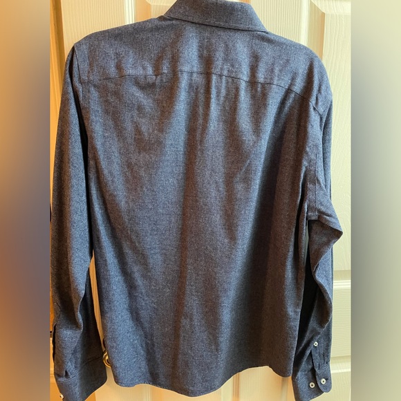 Untuckit navy blue button down - Picture 2 of 2